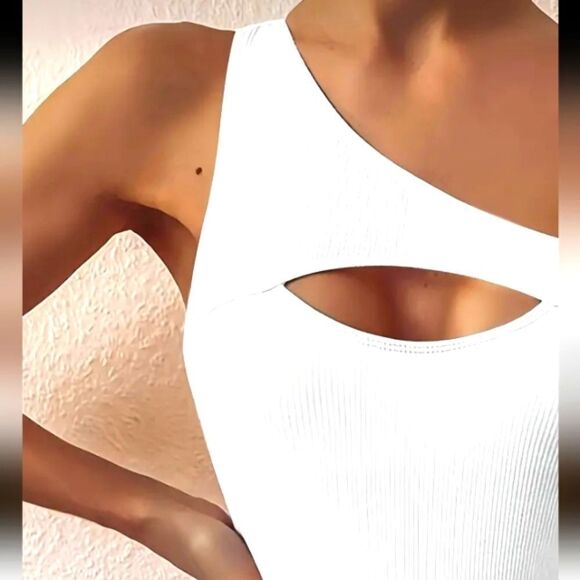 Asymmetrical One Shoulder Strap Cut Out Front Tummy Control High Cut One Piece - Picture 2 of 5